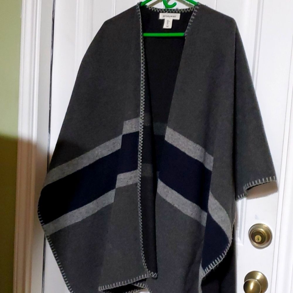 Artisan NY • Gray Navy Striped Wool Blend Poncho • Size Large •